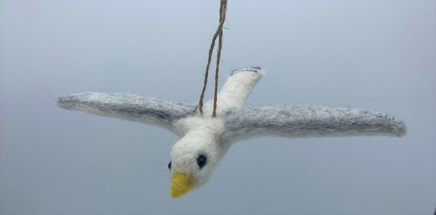 Flying Seagull Friend, needle felted model